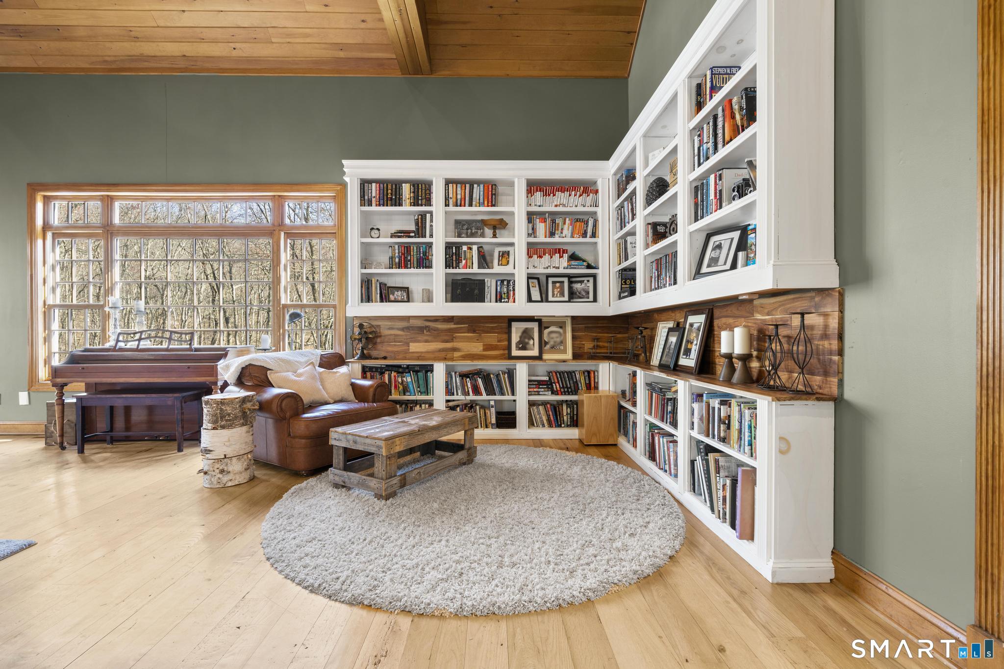 28 Rodeo Drive Monroe CT 06468