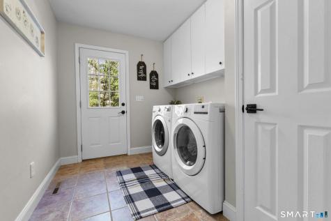 28 Rodeo Drive Monroe CT 06468