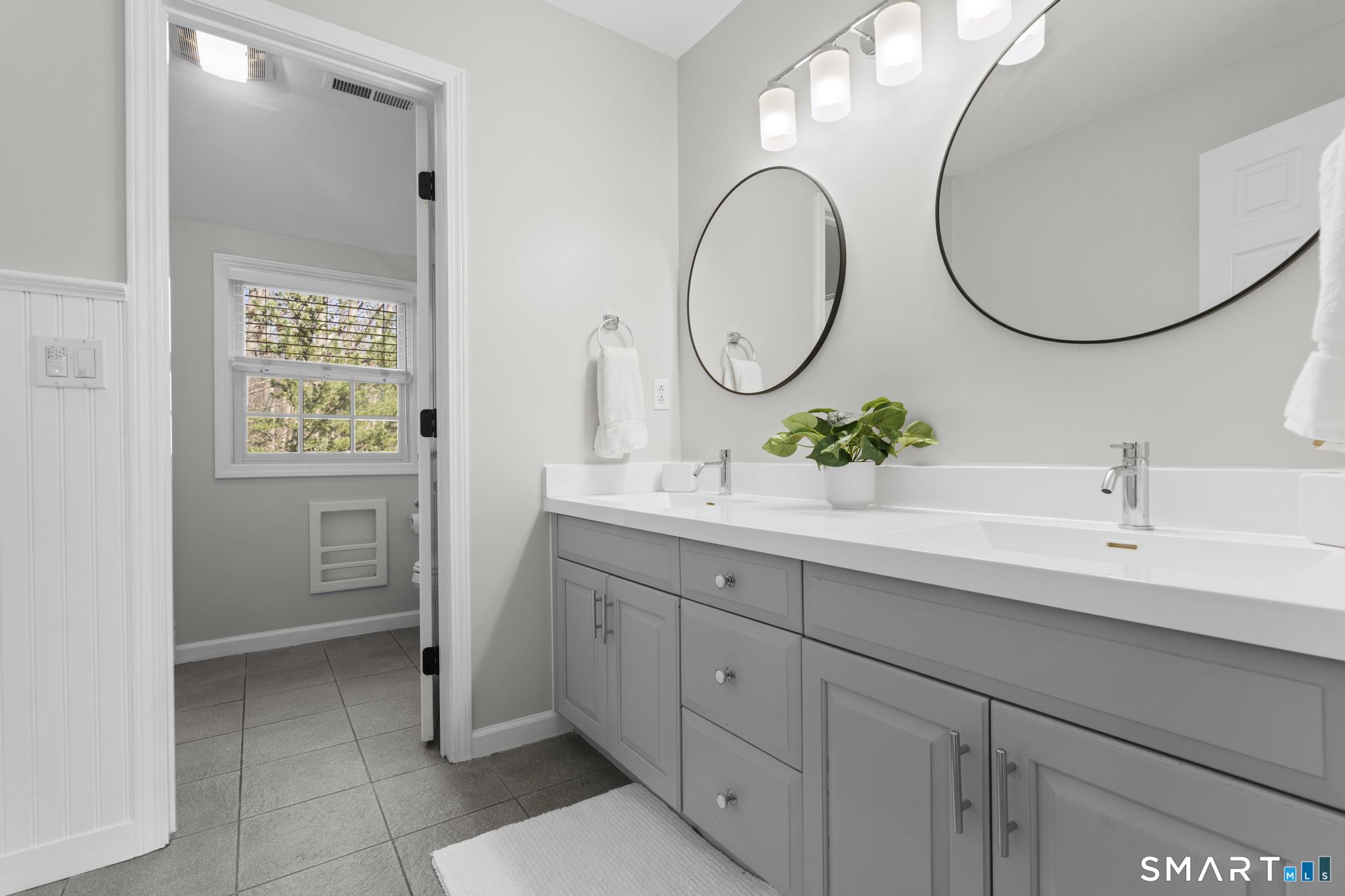 28 Rodeo Drive Monroe CT 06468