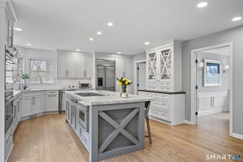 6 Shepards Way New Fairfield CT 06812