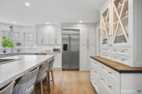 6 Shepards Way New Fairfield CT 06812