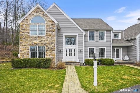 6 Shepards Way New Fairfield CT 06812