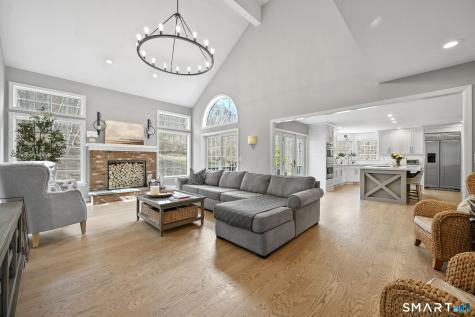 6 Shepards Way New Fairfield CT 06812