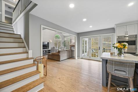 6 Shepards Way New Fairfield CT 06812