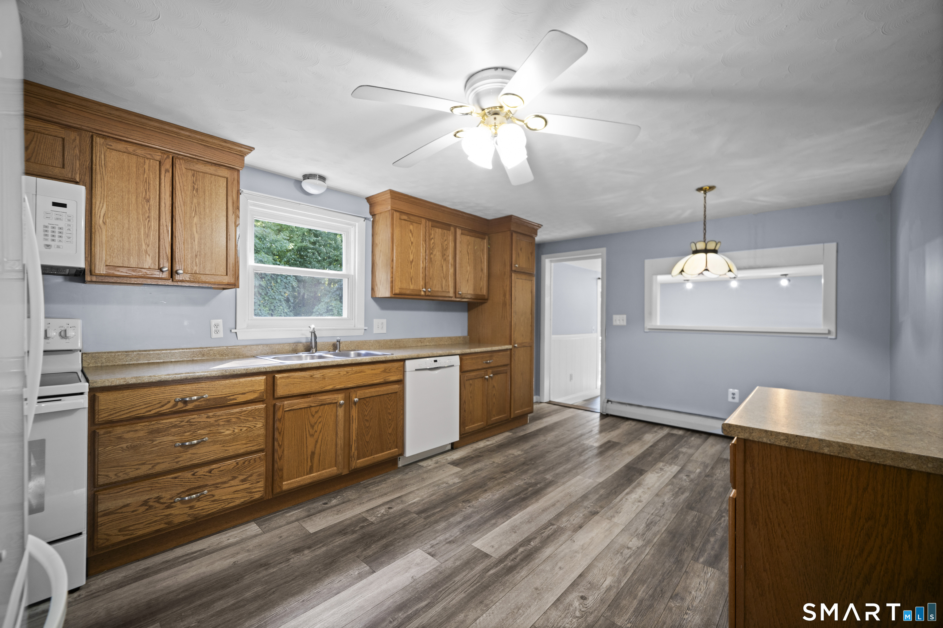5 Belinda Lane Enfield CT 06082