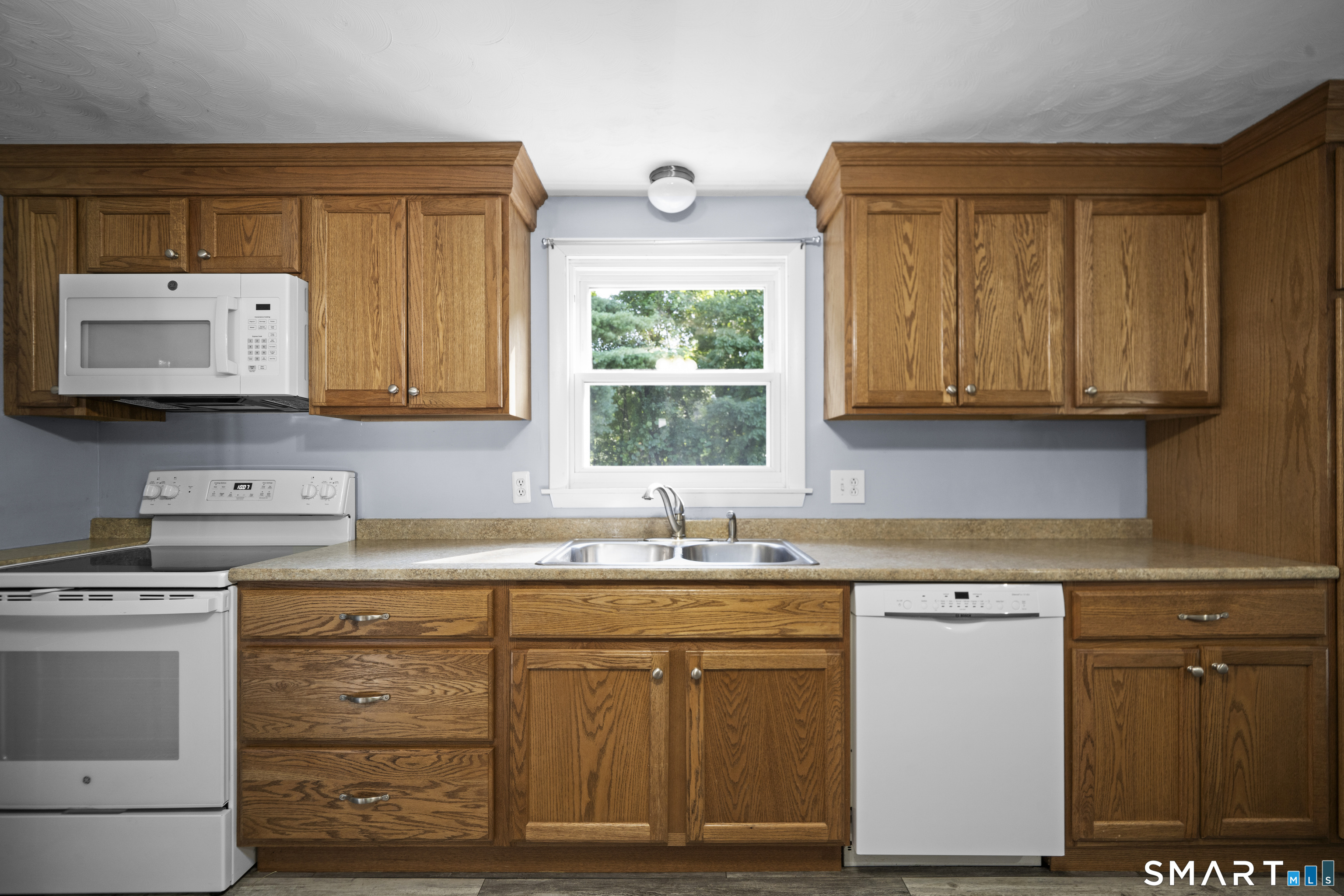 5 Belinda Lane Enfield CT 06082