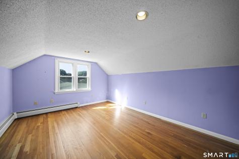 5 Belinda Lane Enfield CT 06082