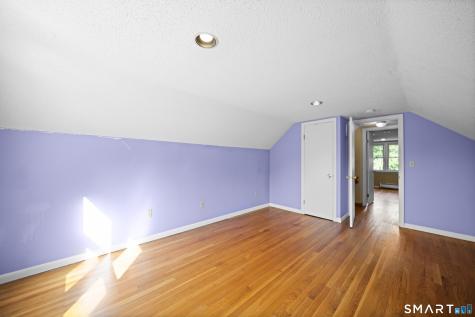 5 Belinda Lane Enfield CT 06082