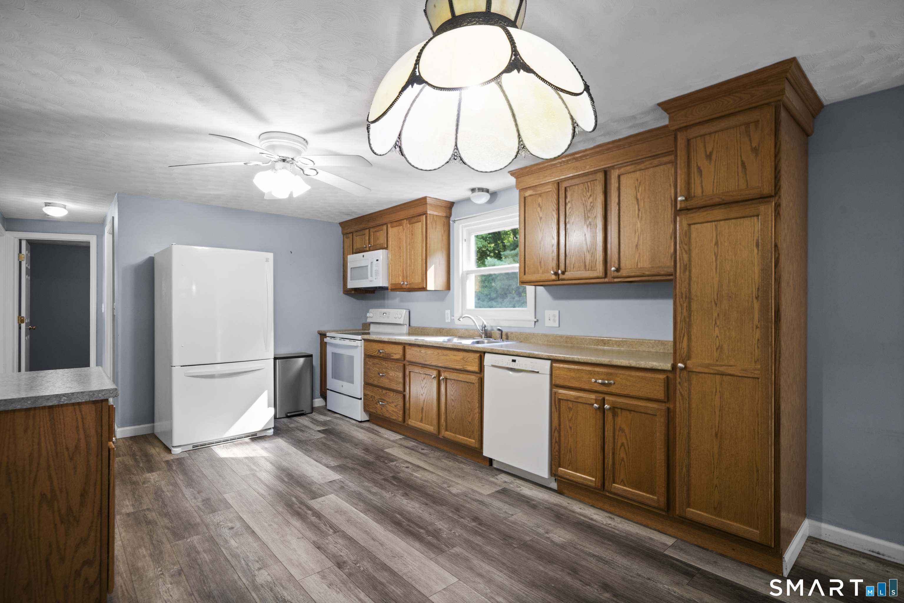 5 Belinda Lane Enfield CT 06082