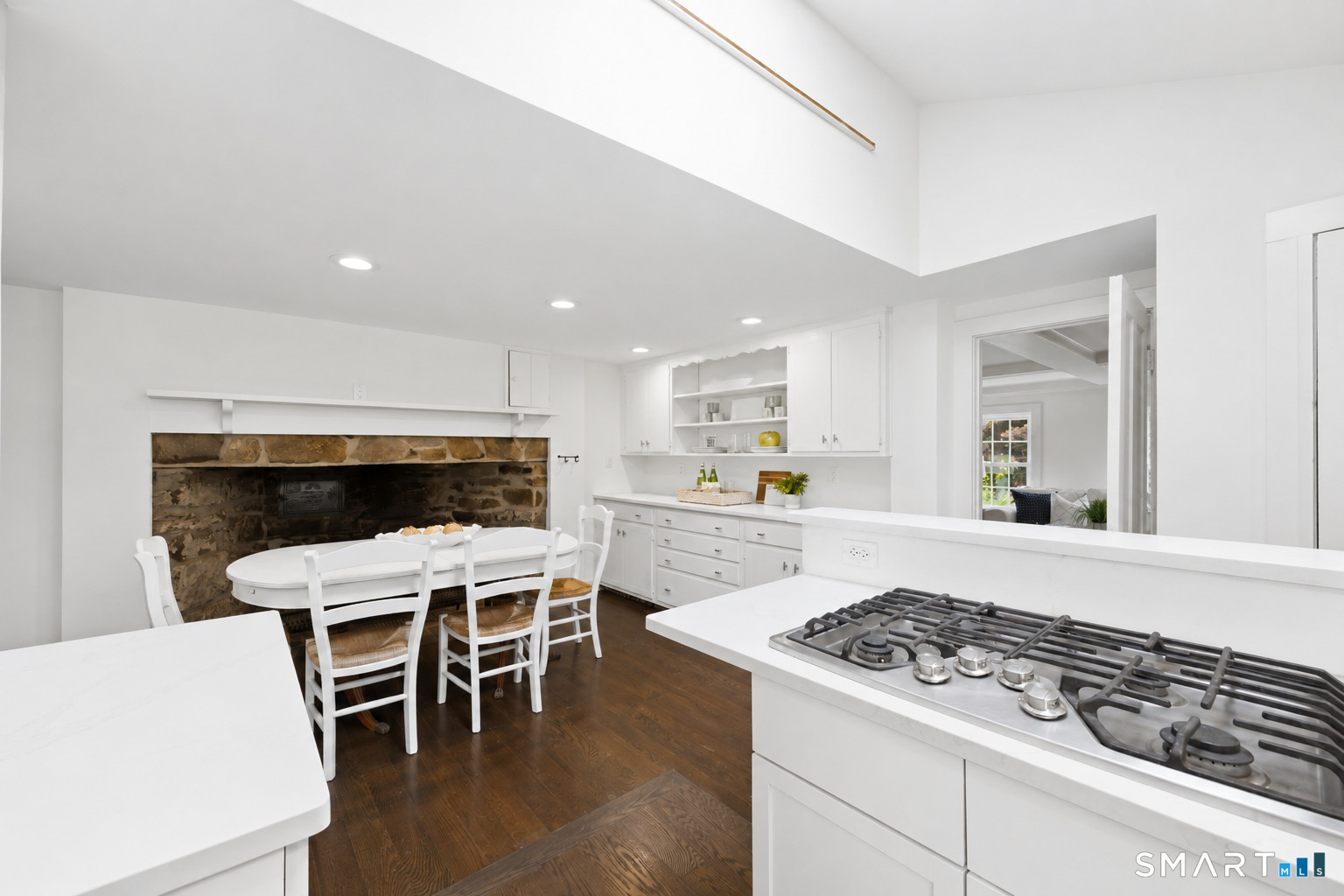186 Damascus Road Branford CT 06405