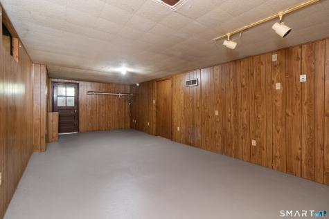 69 Spring Garden Avenue Waterbury CT 06708