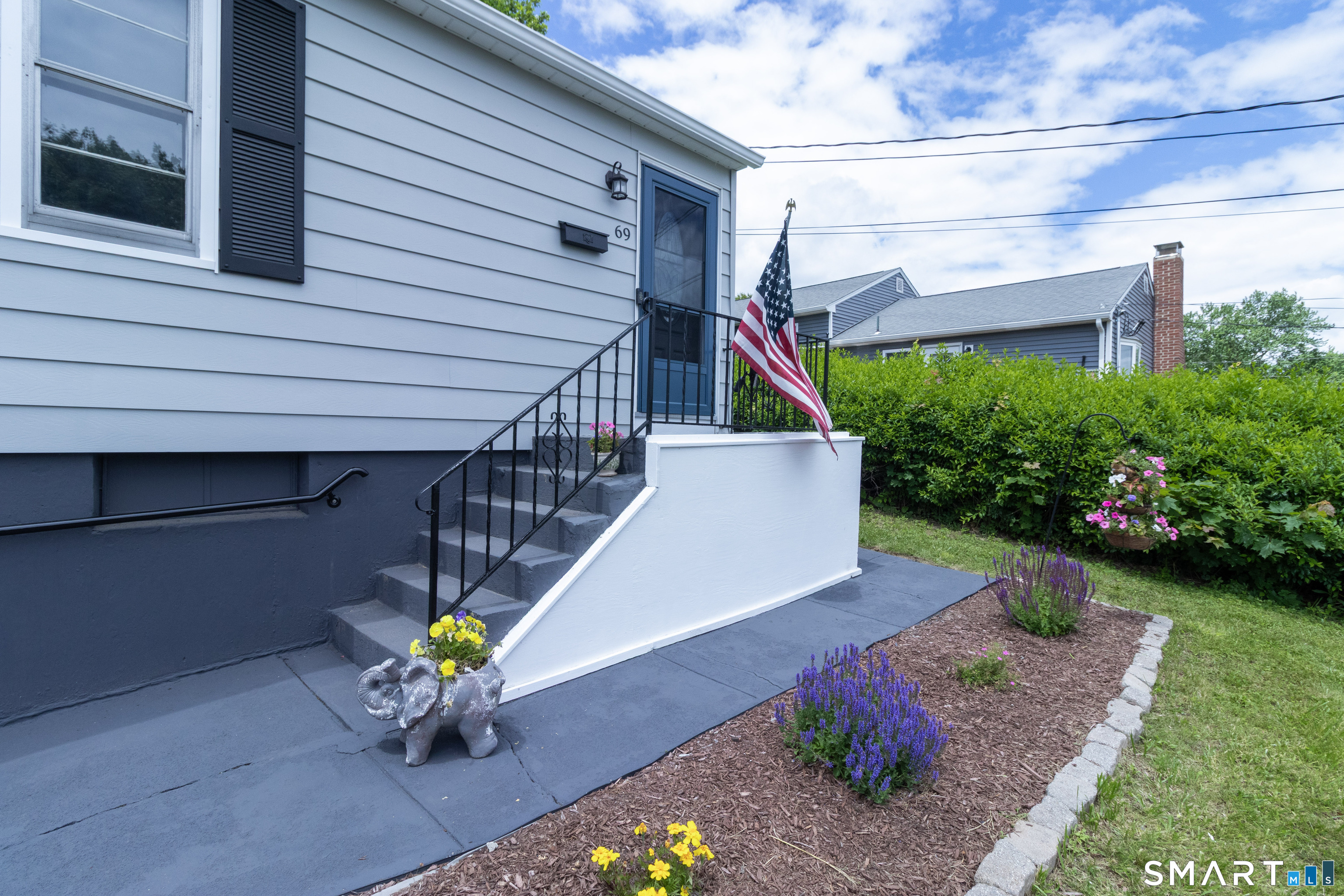 69 Spring Garden Avenue Waterbury CT 06708