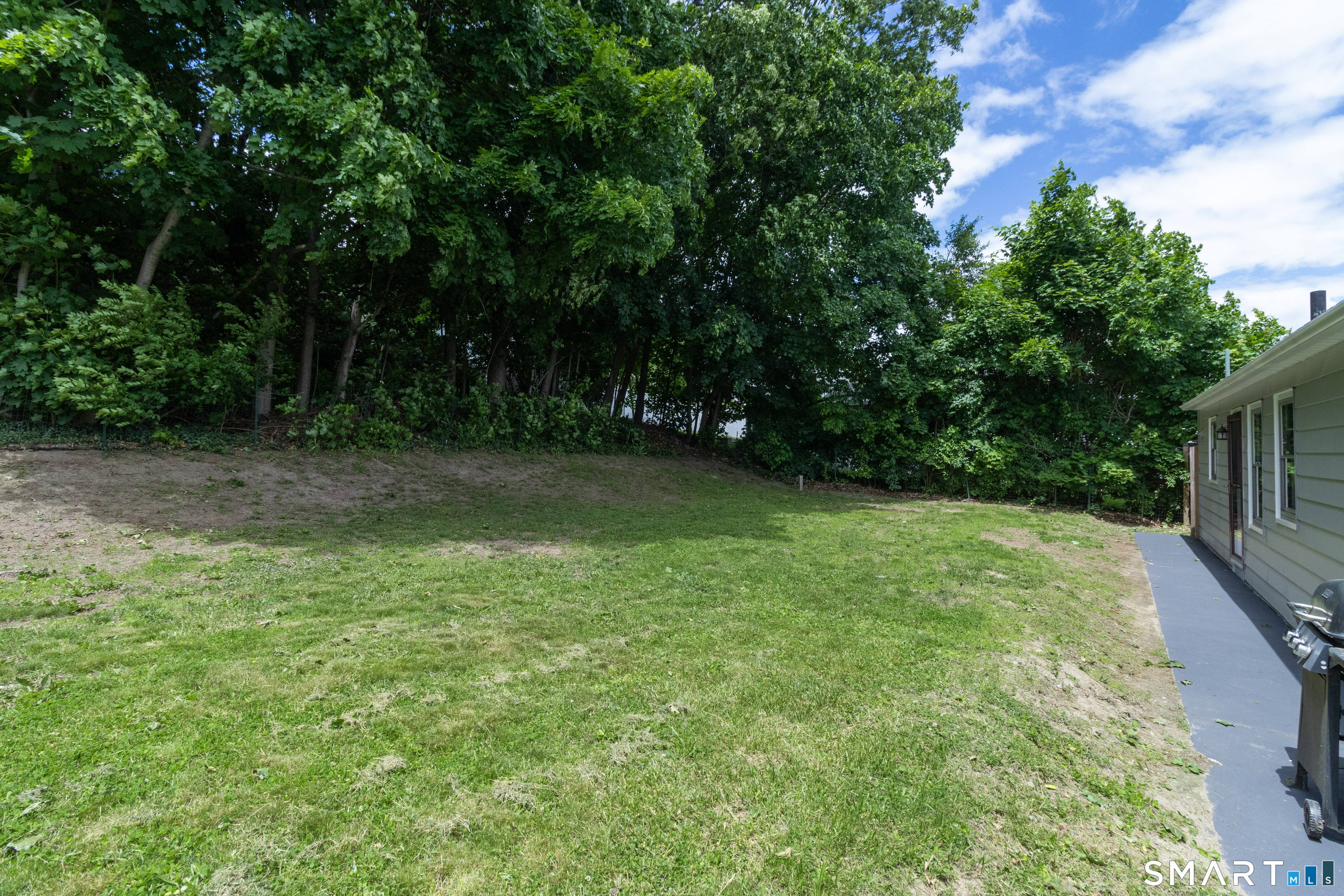69 Spring Garden Avenue Waterbury CT 06708