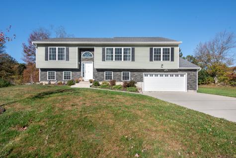 34 Pear Tree Drive Naugatuck CT 06770