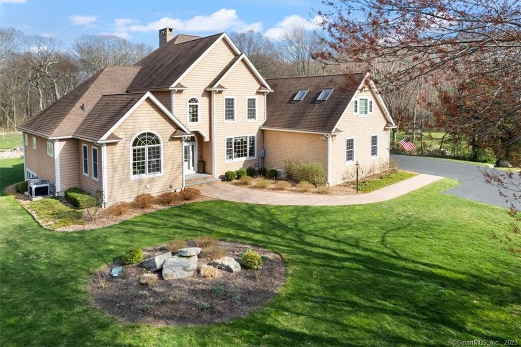 19 Perkins Farm Road Waterford CT 06385