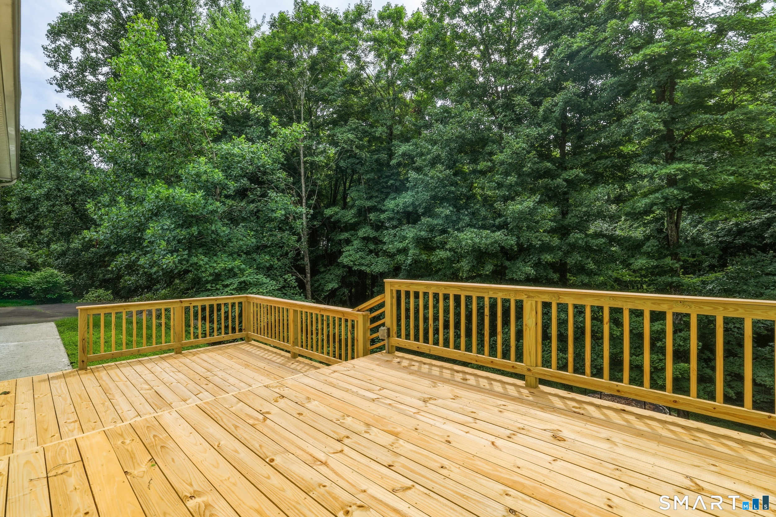 15 Davison Road East Haddam CT 06469