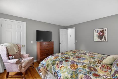 476 Summer Hill Road Madison CT 06443