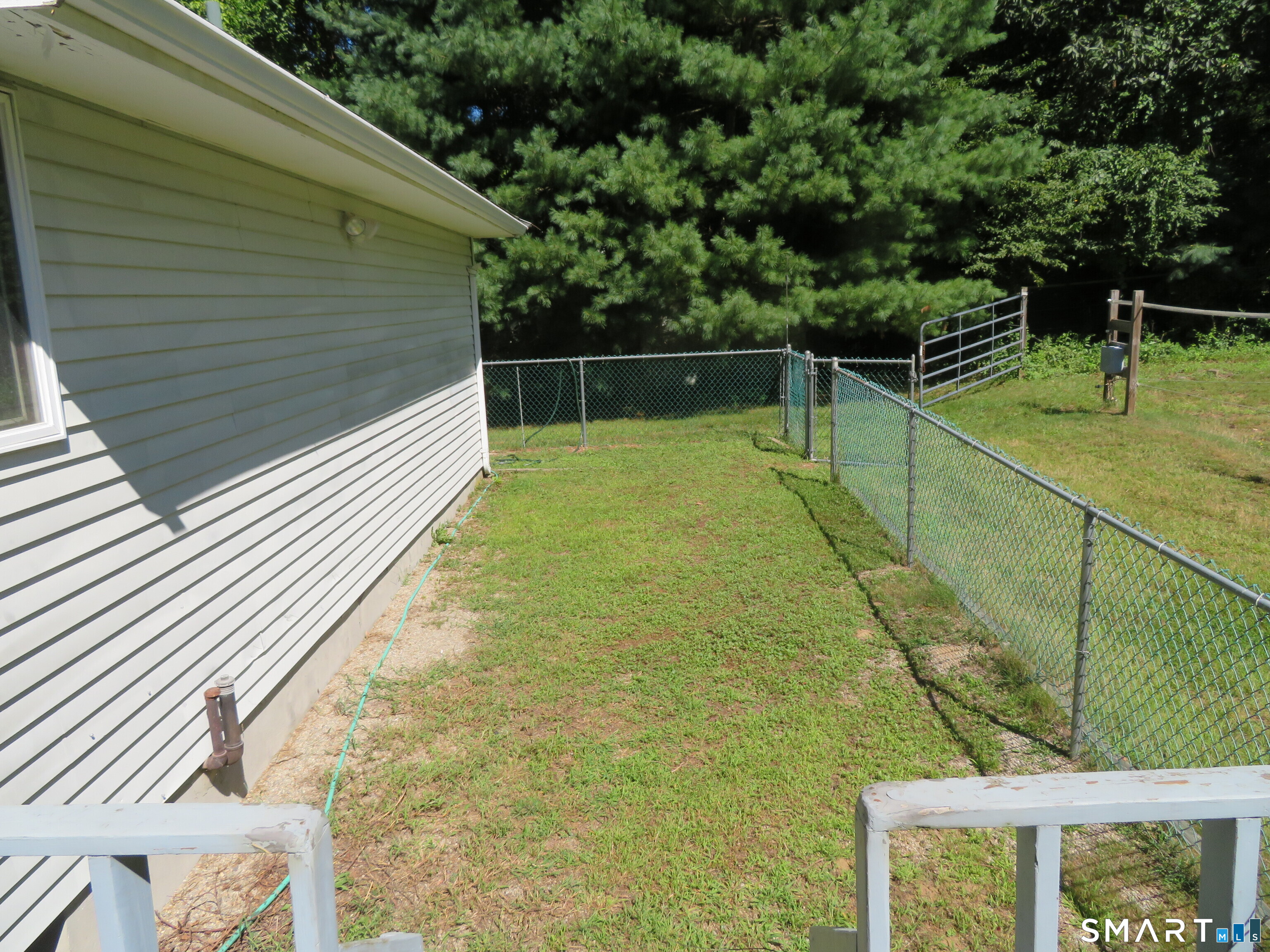 Goose Lane Tolland CT 06084