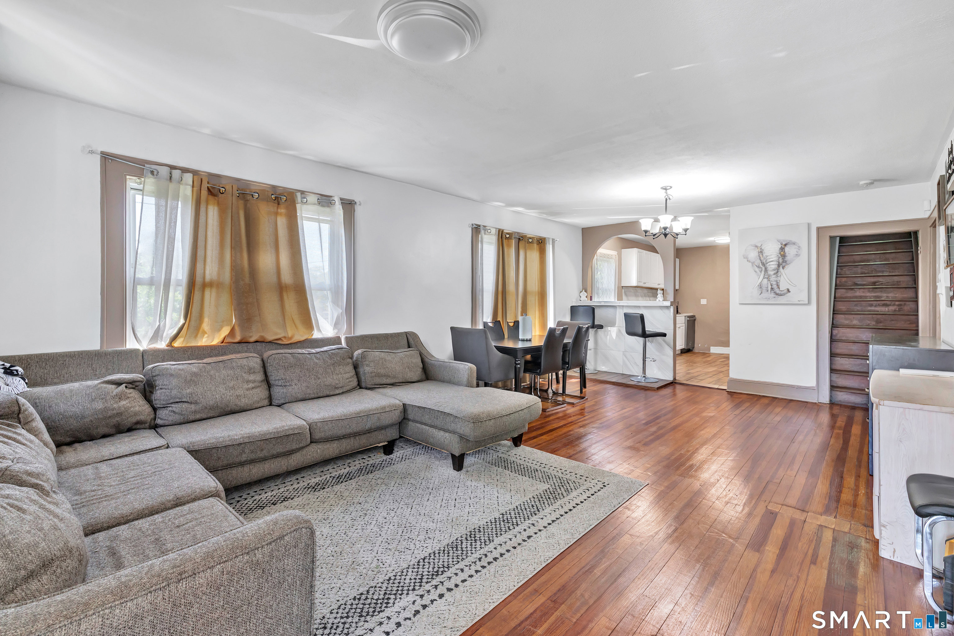 17 Reynolds Avenue Stamford CT 06905