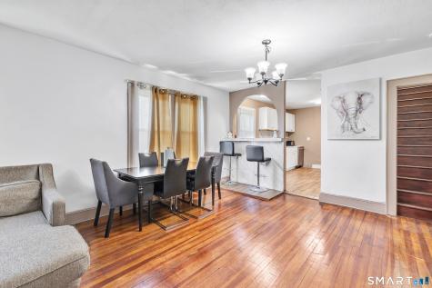17 Reynolds Avenue Stamford CT 06905