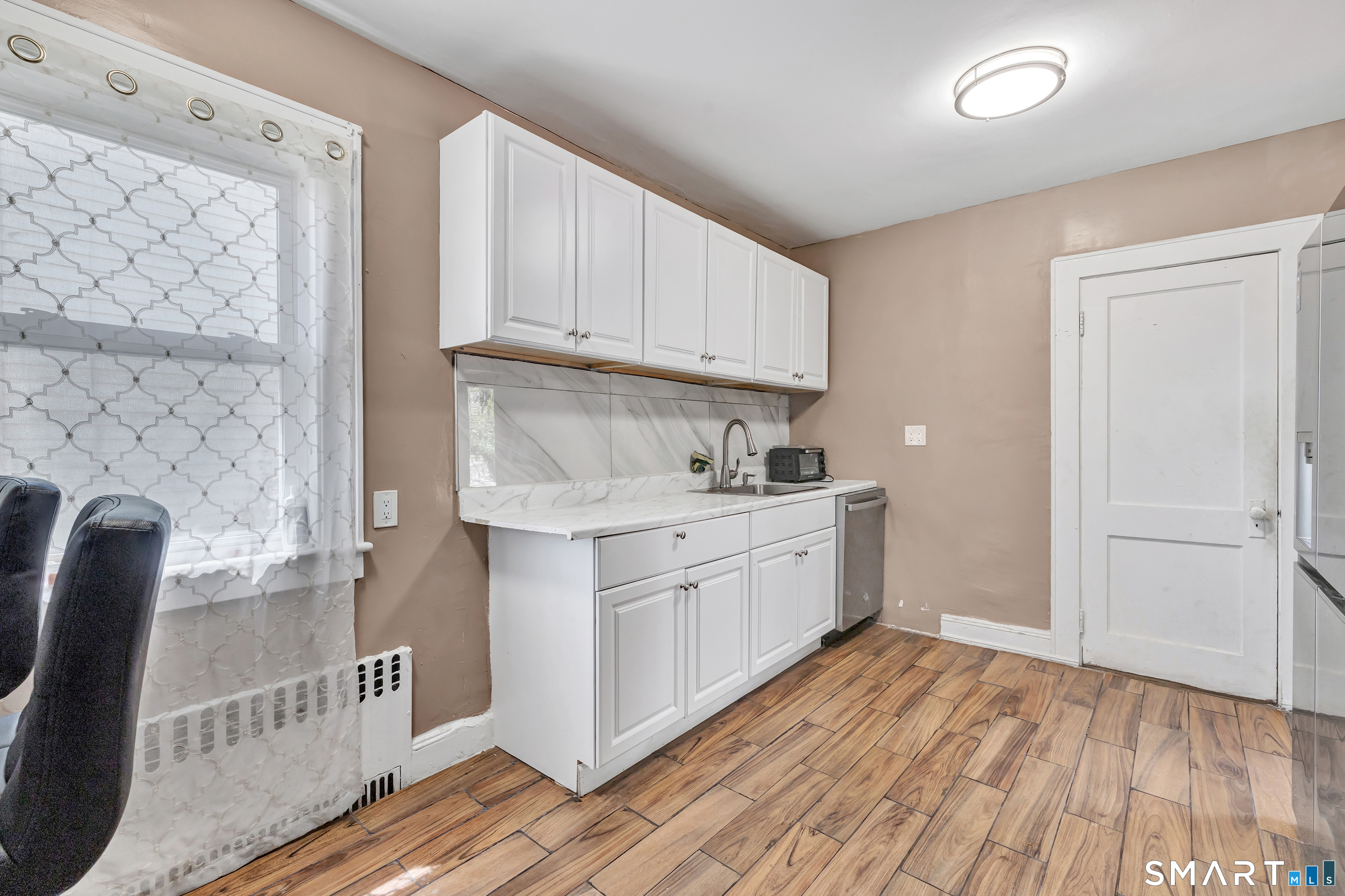17 Reynolds Avenue Stamford CT 06905