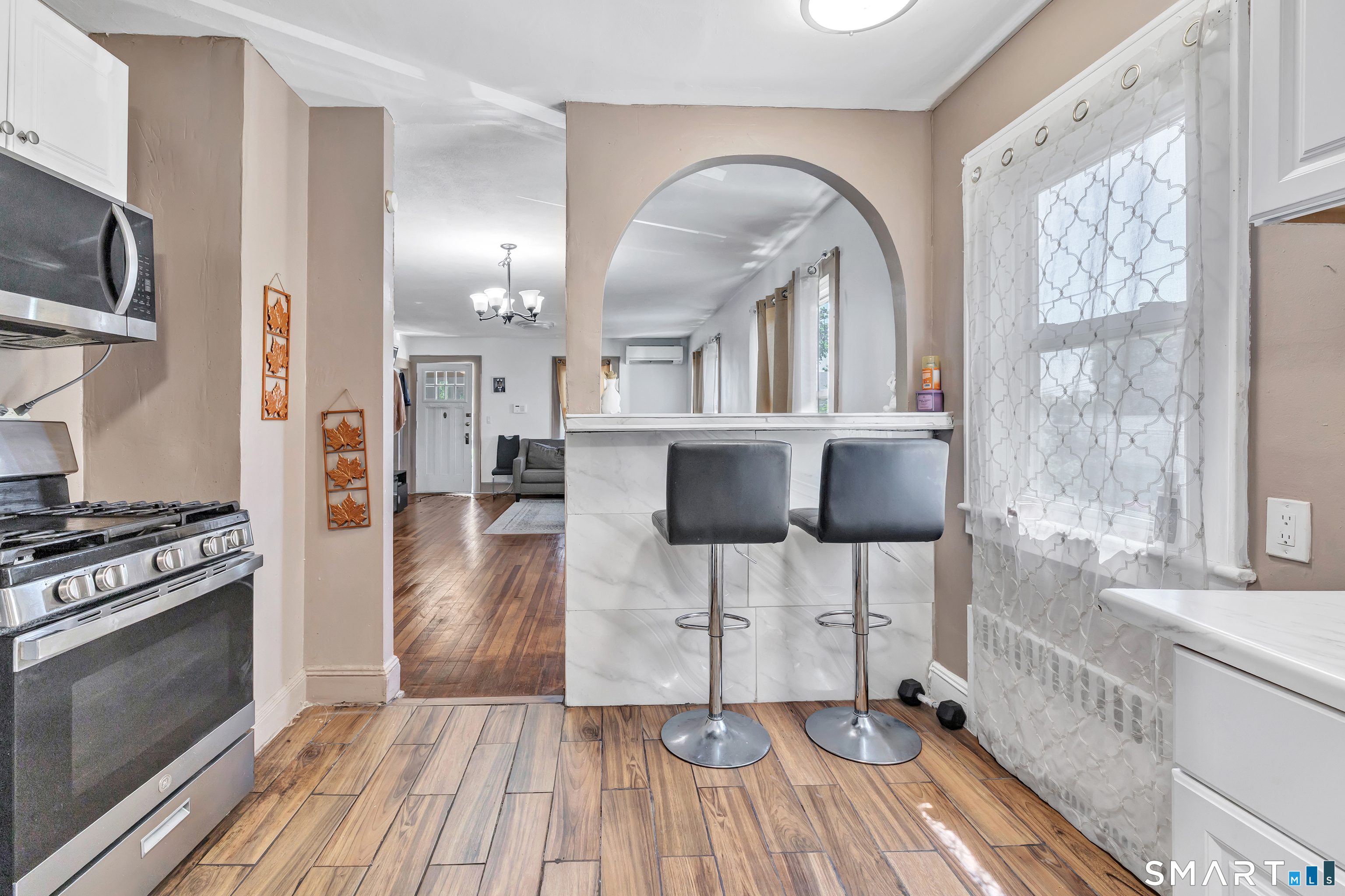 17 Reynolds Avenue Stamford CT 06905