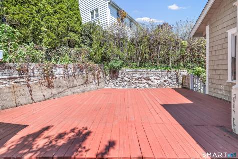 17 Reynolds Avenue Stamford CT 06905