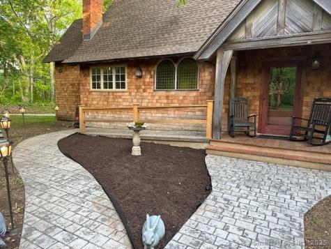 11 Phelps Road East Haddam CT 06423