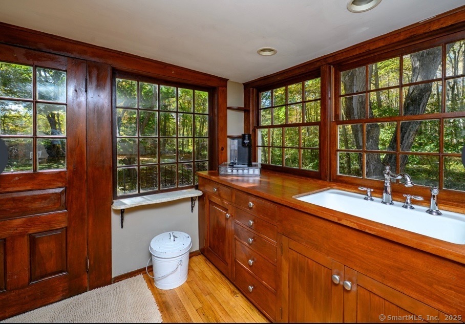 11 Phelps Road East Haddam CT 06423