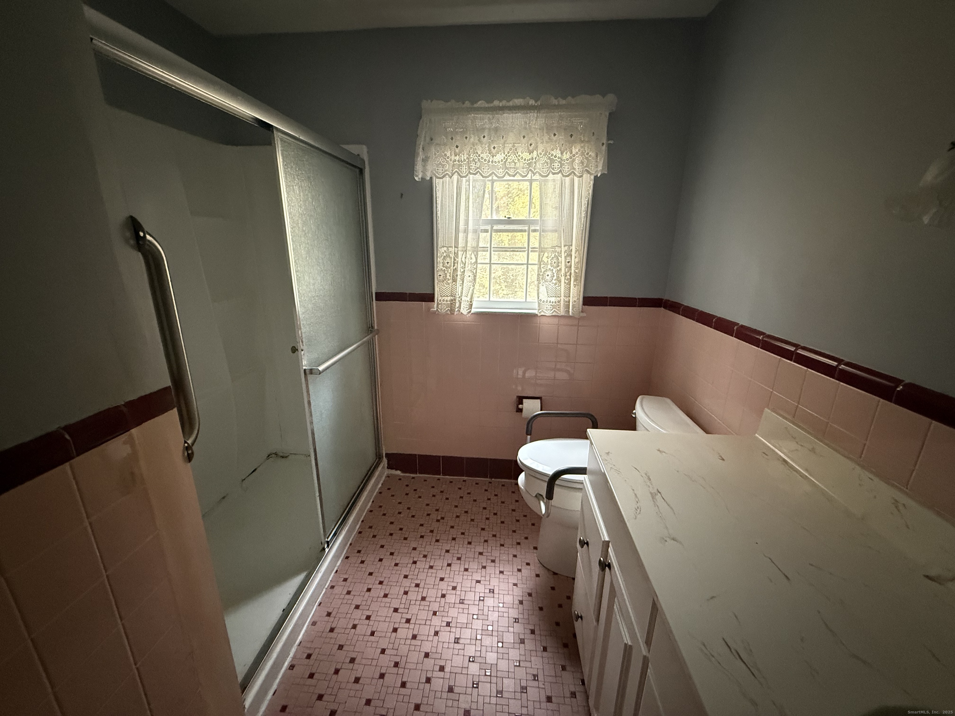 8 Nelson Place Fairfield CT 06825