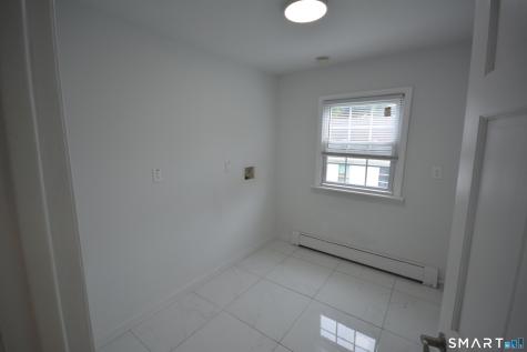 184 West Avenue Milford CT 06461