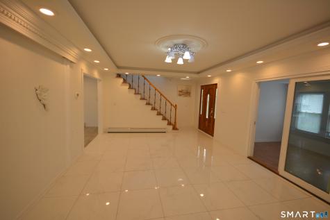184 West Avenue Milford CT 06461