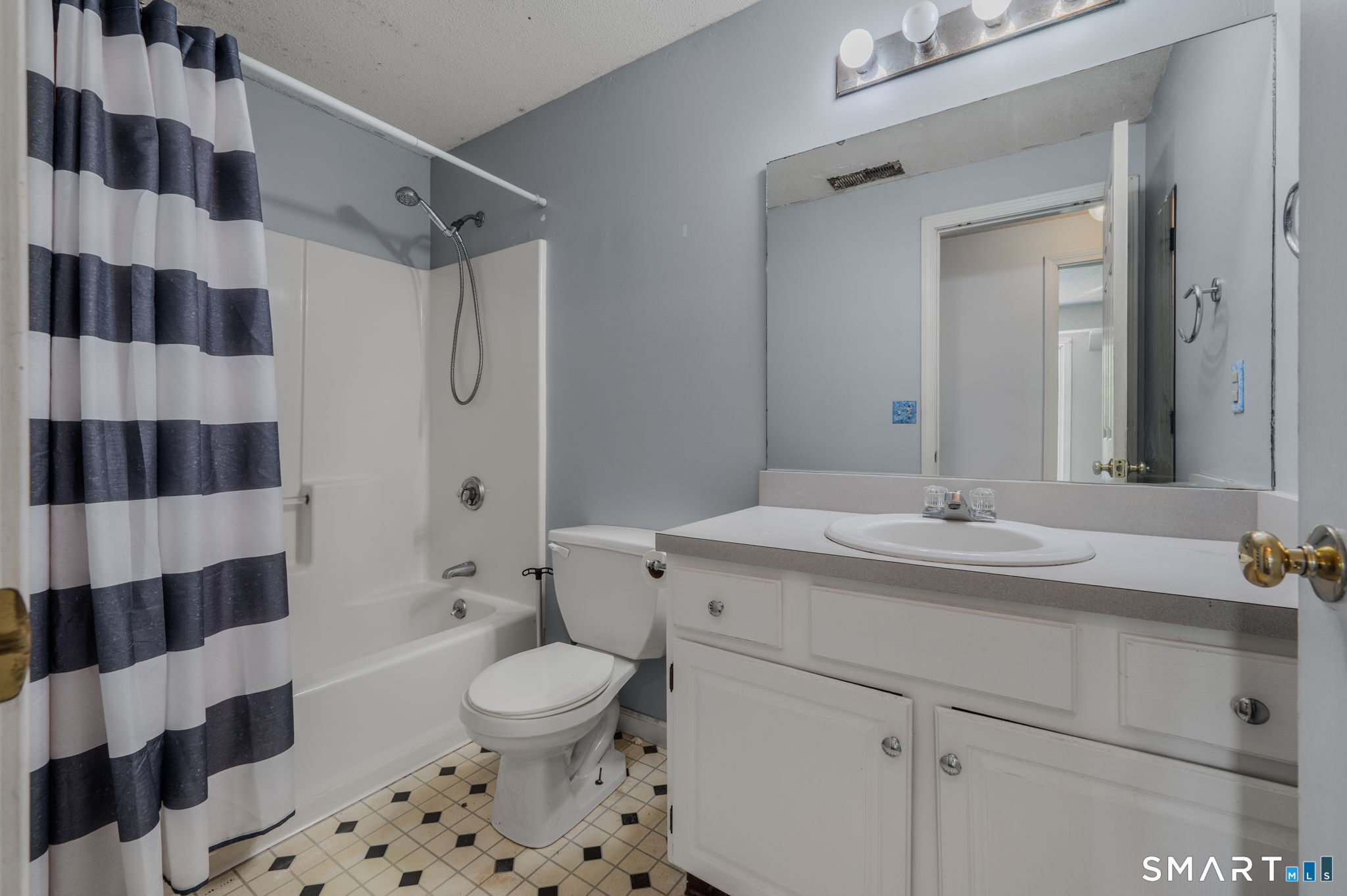 22 Carriage Lane Windham CT 06256