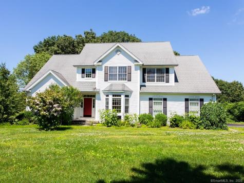 61 Saint Andrews Lane Milford CT 06461