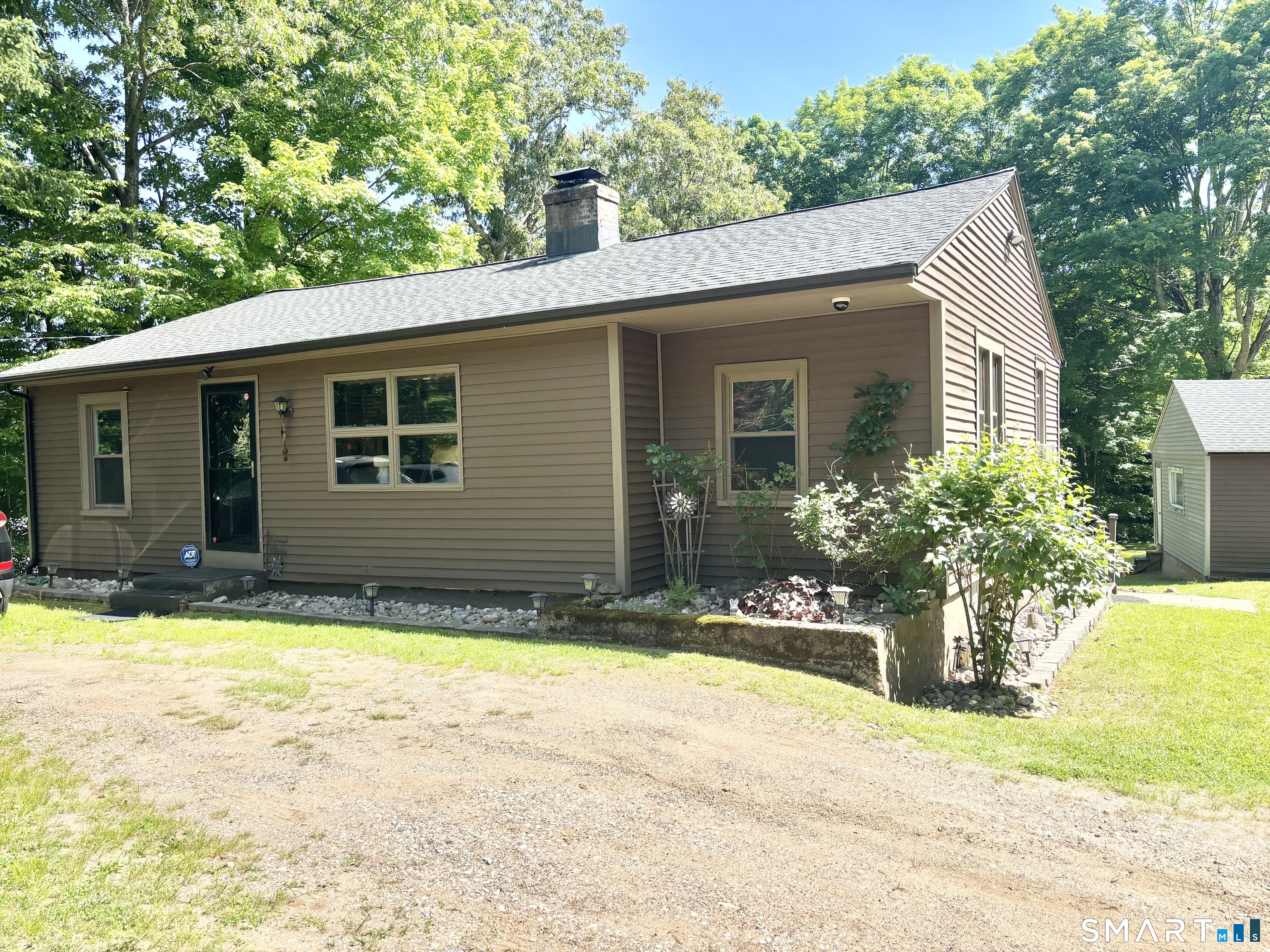 503 West Main Street Hebron CT 06231