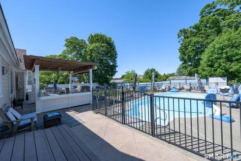 1085 Ocean Avenue New London CT 06320