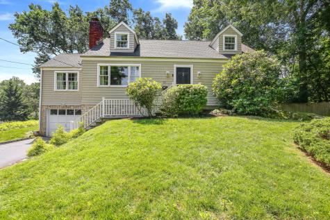 11 Pond Place Greenwich CT 06807