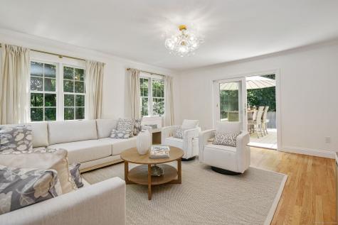 11 Pond Place Greenwich CT 06807