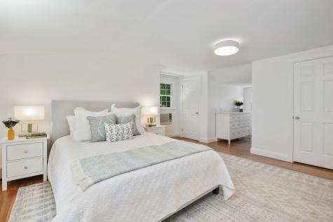 11 Pond Place Greenwich CT 06807