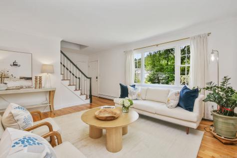 11 Pond Place Greenwich CT 06807