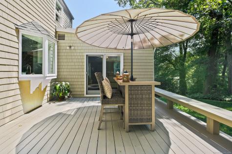 11 Pond Place Greenwich CT 06807