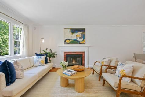 11 Pond Place Greenwich CT 06807
