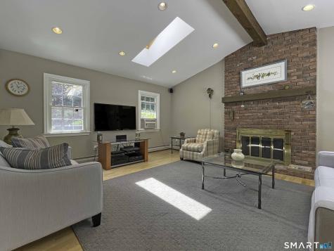 38 Grey Fox Trail Woodbury CT 06798