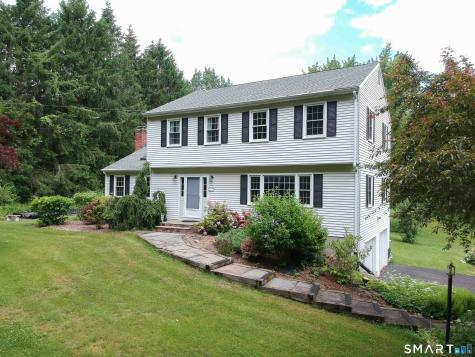 38 Grey Fox Trail Woodbury CT 06798
