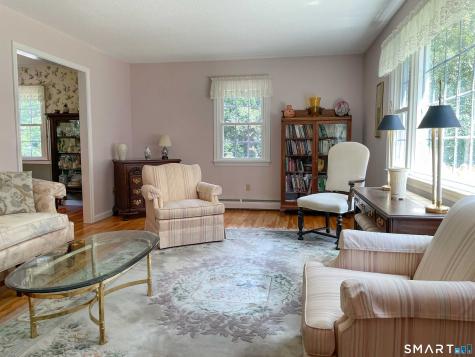 38 Grey Fox Trail Woodbury CT 06798