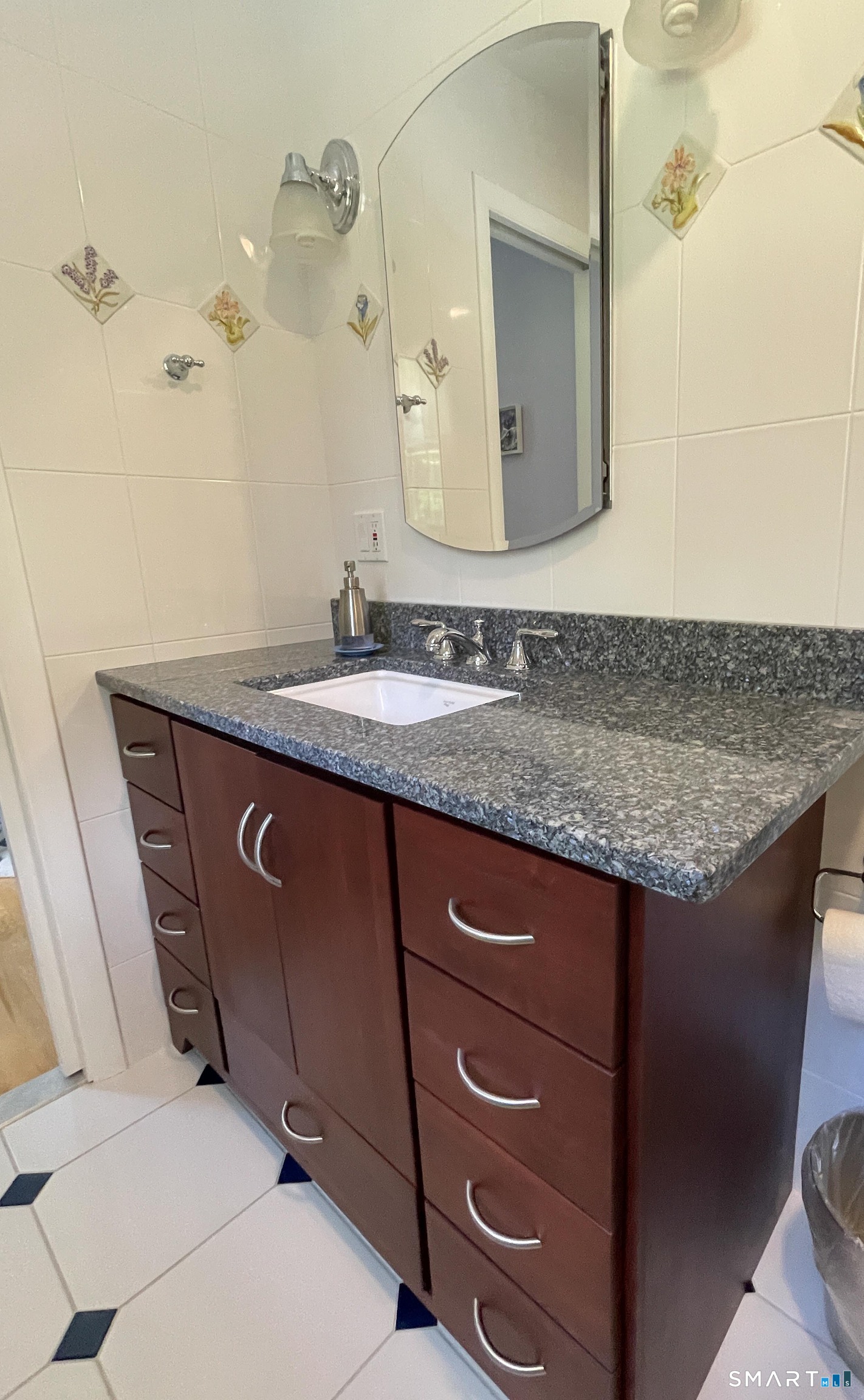 38 Grey Fox Trail Woodbury CT 06798