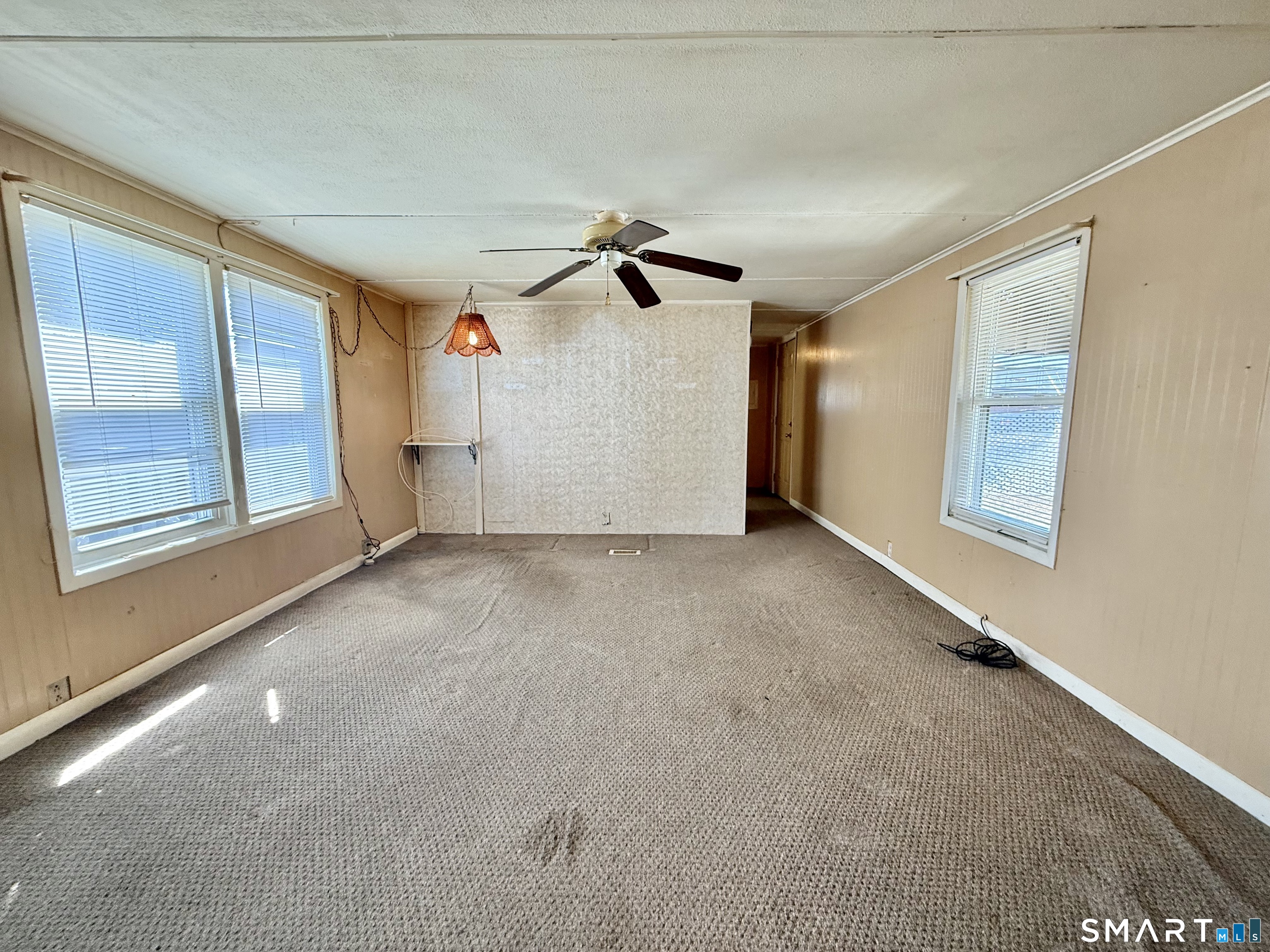 9 North Road East Windsor CT 06088