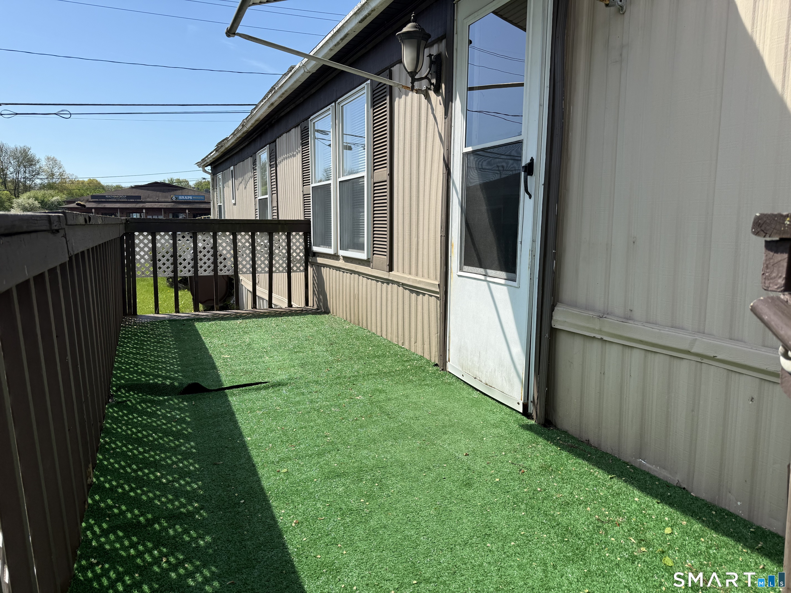 9 North Road East Windsor CT 06088