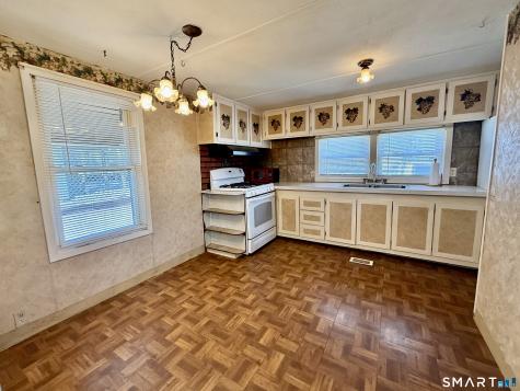 9 North Road East Windsor CT 06088