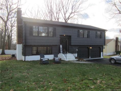 39 Stowe Road Waterbury CT 06704